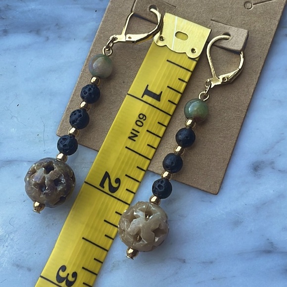 Handmade Soapstone Lava Jade Gold Earrings - Picture 5 of 6
